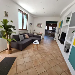 Vincivan House Alloggio in famiglia
